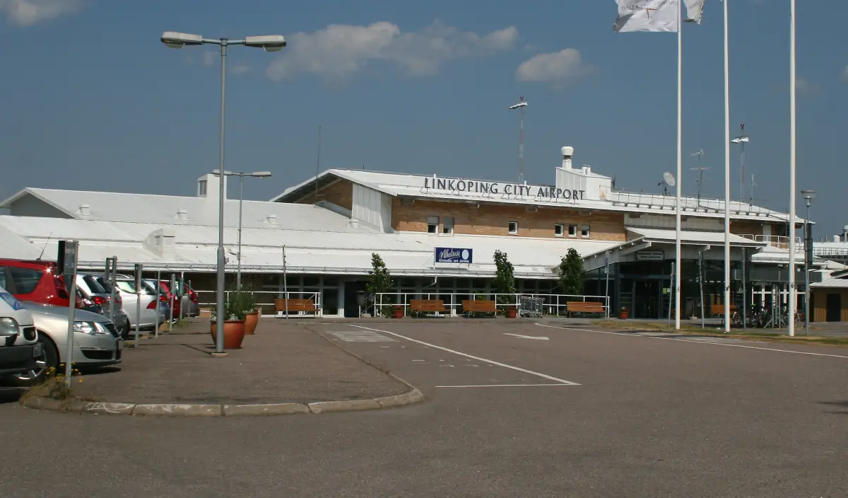 Terminalbyggnaden vid Linköping City Airport (LPI), fotograferad 2010
